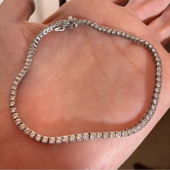 Sterling silver round cut clear CZ delicate thin old money tennis Bracelet